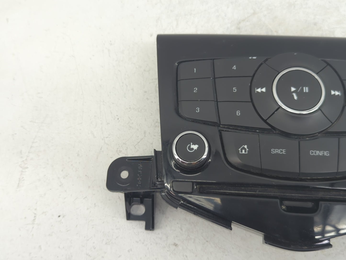 2015 Chevrolet Cruze Radio AM FM Cd Player Receiver Replacement P/N:95166368 Fits OEM Used Auto Parts - Oemusedautoparts1.co