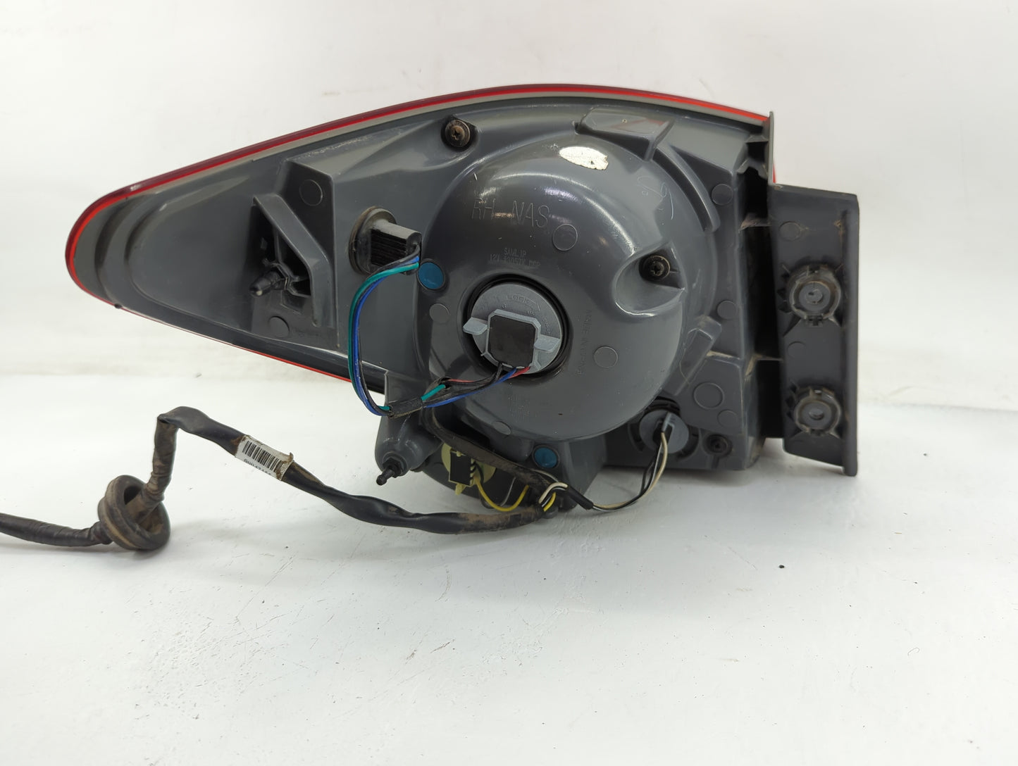 2011-2016 Chevrolet Cruze Tail Light Assembly Passenger Right OEM Fits Fits 2011 2012 2013 2014 2015 2016 OEM Used Auto Part
