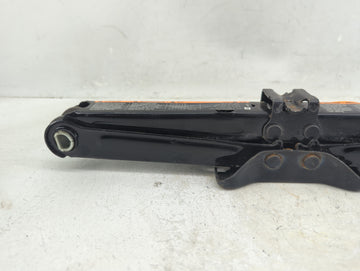 2015 Chevrolet Cruze Spare Scissor Car Jack