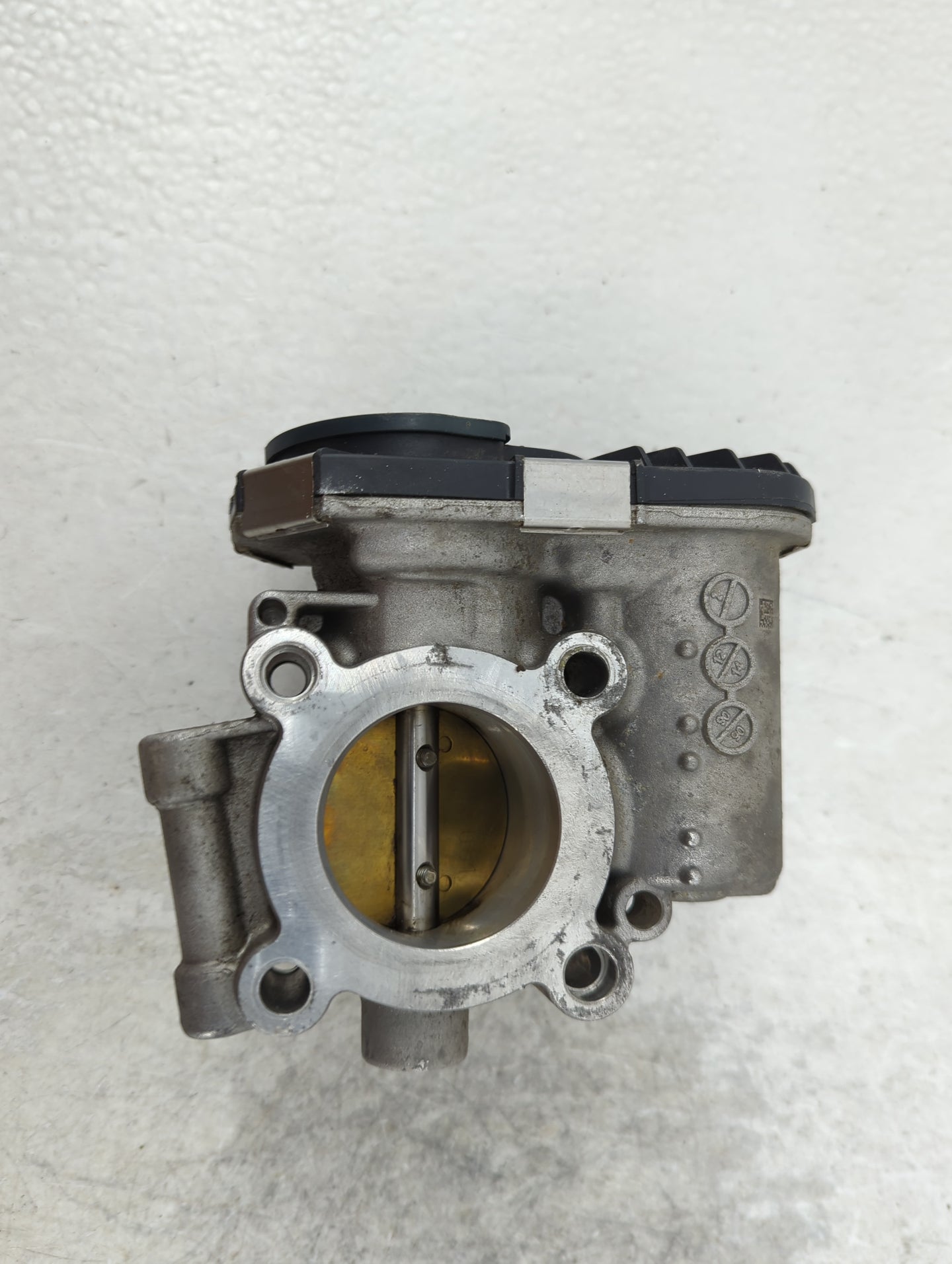2011-2016 Chevrolet Cruze Throttle Body P/N:55581662 Fits Fits 2011 2012 2013 2014 2015 2016 2017 2018 2019 2020 2021 OEM Us