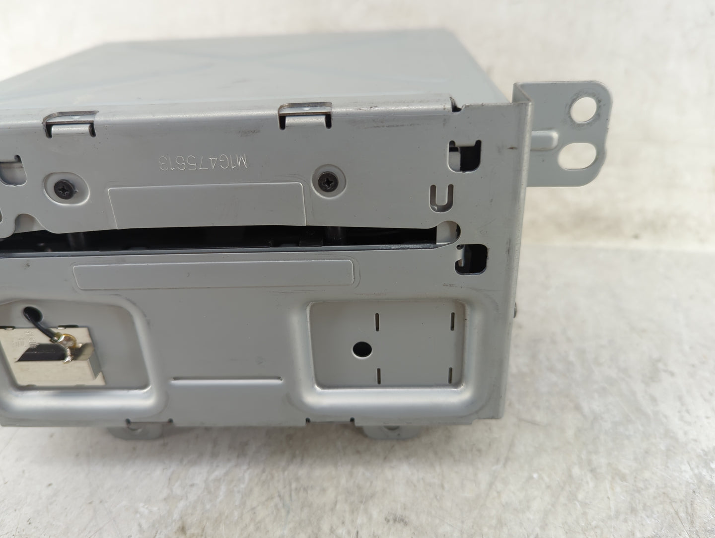 2015-2016 Chevrolet Cruze Radio AM FM Cd Player Receiver Replacement P/N:23495273 Fits Fits 2014 2015 2016 2017 OEM Used Aut