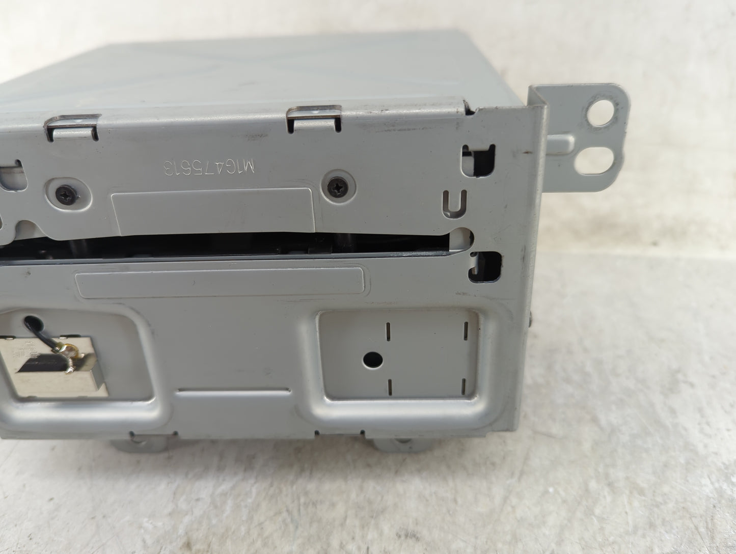 2015-2016 Chevrolet Cruze Radio AM FM Cd Player Receiver Replacement P/N:23495273 Fits Fits 2014 2015 2016 2017 OEM Used Aut
