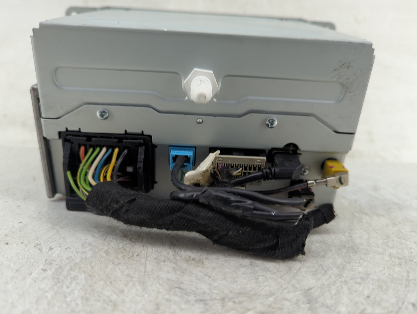 2015-2016 Chevrolet Cruze Radio AM FM Cd Player Receiver Replacement P/N:23495273 Fits Fits 2014 2015 2016 2017 OEM Used Aut