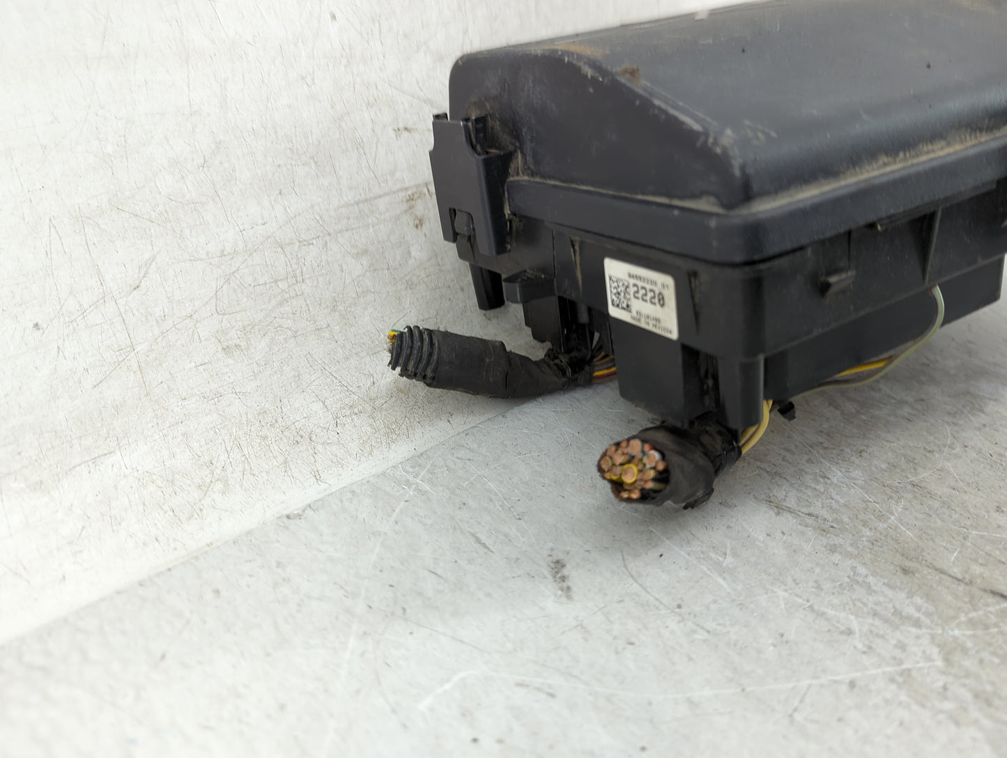 2015-2016 Chevrolet Cruze Fusebox Fuse Box Panel Relay Module Fits Fits 2015 2016 OEM Used Auto Parts - Oemusedautoparts1.co