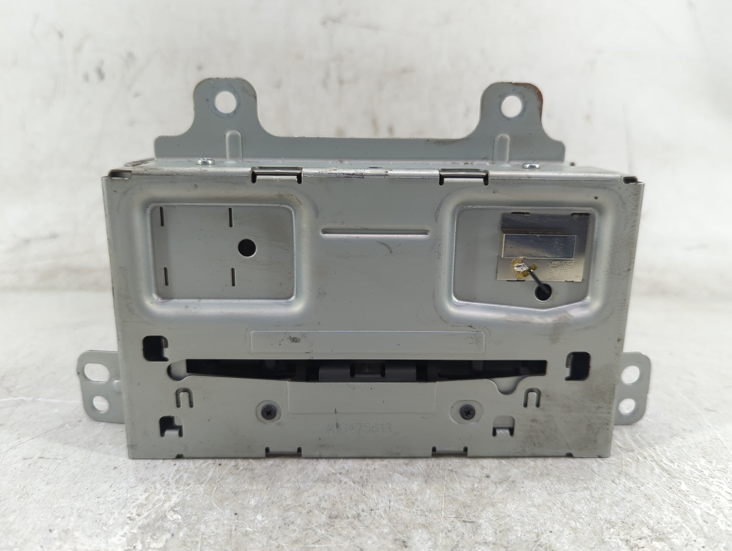 2015-2016 Chevrolet Cruze Radio AM FM Cd Player Receiver Replacement P/N:23495273 Fits Fits 2014 2015 2016 2017 OEM Used Aut