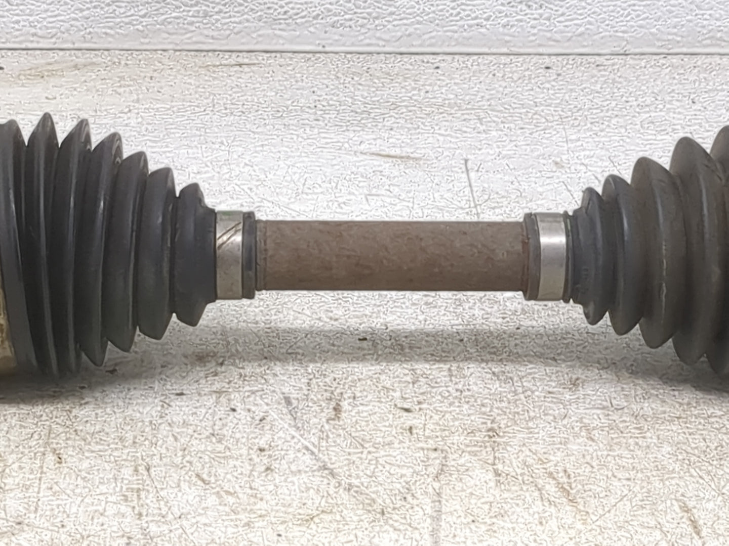 2011-2016 Chevrolet Cruze Axle Shaft Front Driver Cv C/v 1428590 - Oemusedautoparts1.com