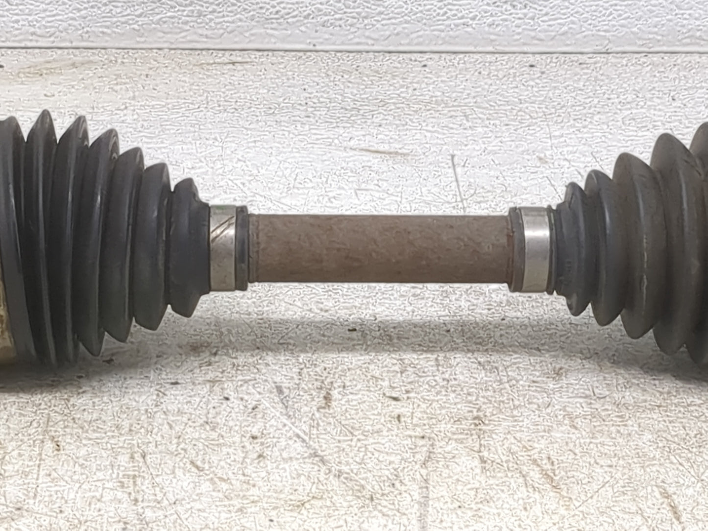 2011-2016 Chevrolet Cruze Axle Shaft Front Driver Cv C/v 1428590 - Oemusedautoparts1.com