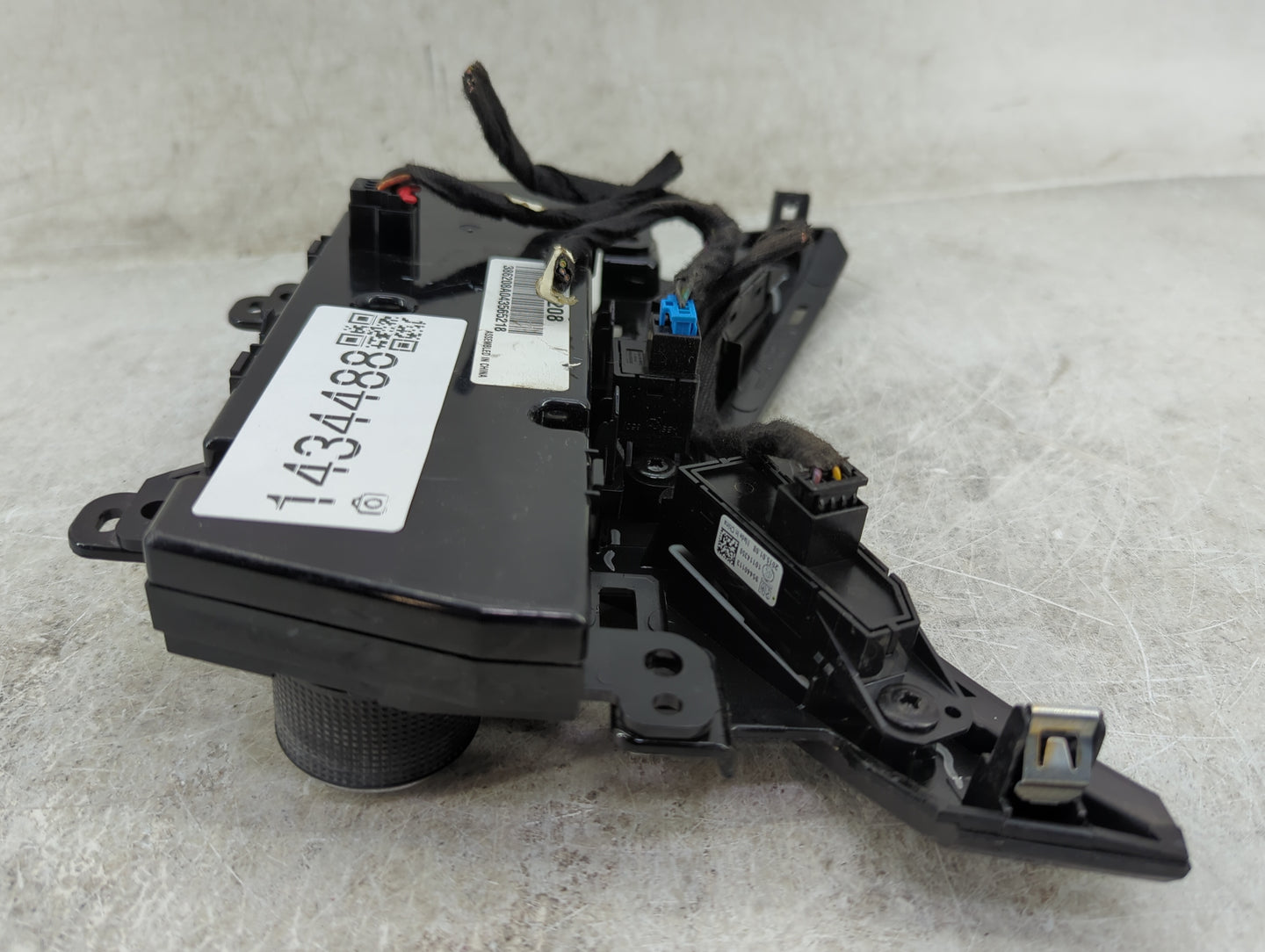 2012-2016 Chevrolet Cruze Climate Control Module Temperature AC/Heater Replacement P/N:95140202 386208A043565218 Fits OEM Us
