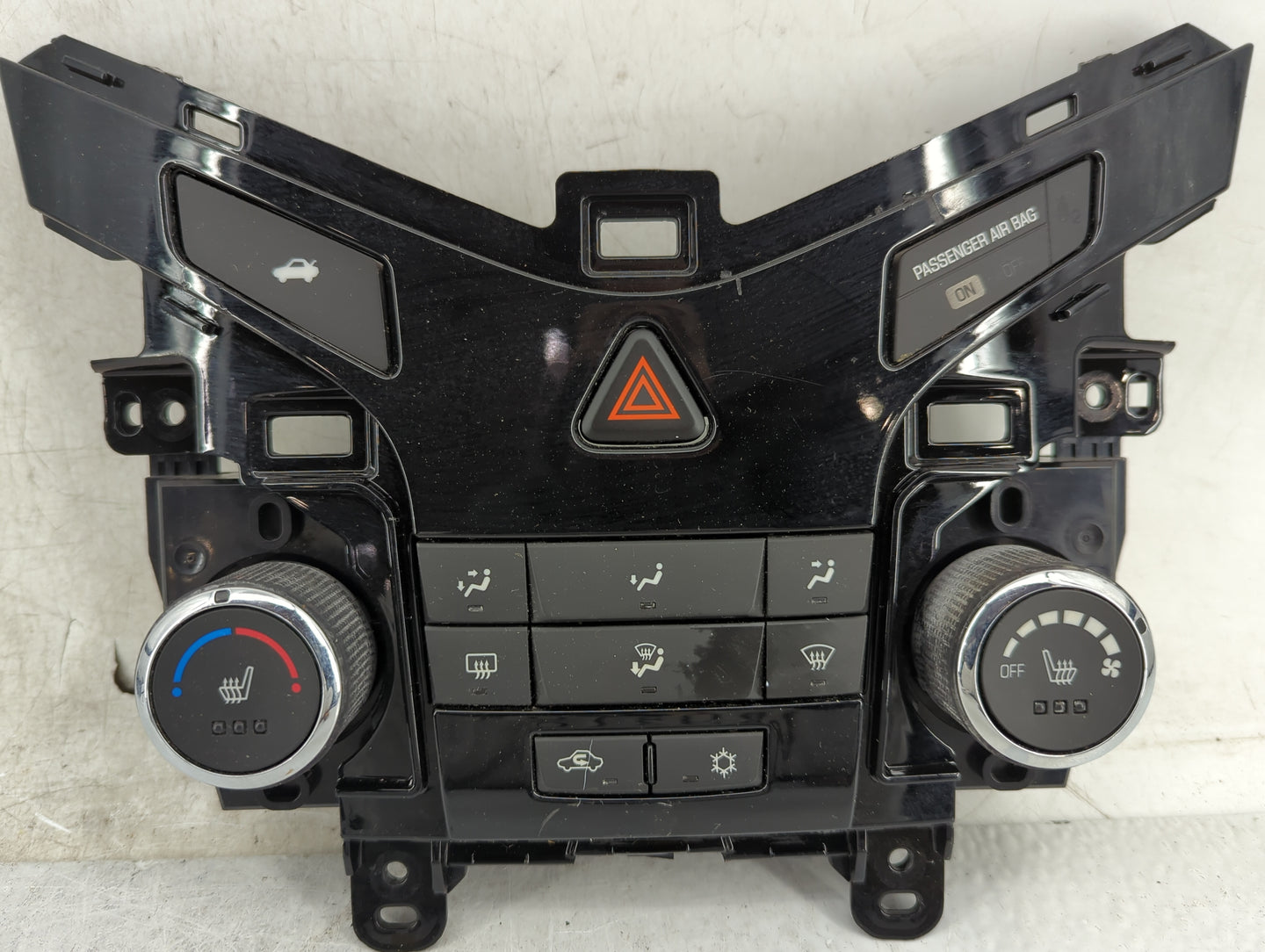 2012-2016 Chevrolet Cruze Climate Control Module Temperature AC/Heater Replacement P/N:95146208 Fits Fits 2012 2013 2014 201