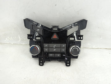 2012-2016 Chevrolet Cruze Climate Control Module Temperature AC/Heater Replacement P/N:95146207 386207A050231707 Fits OEM Us
