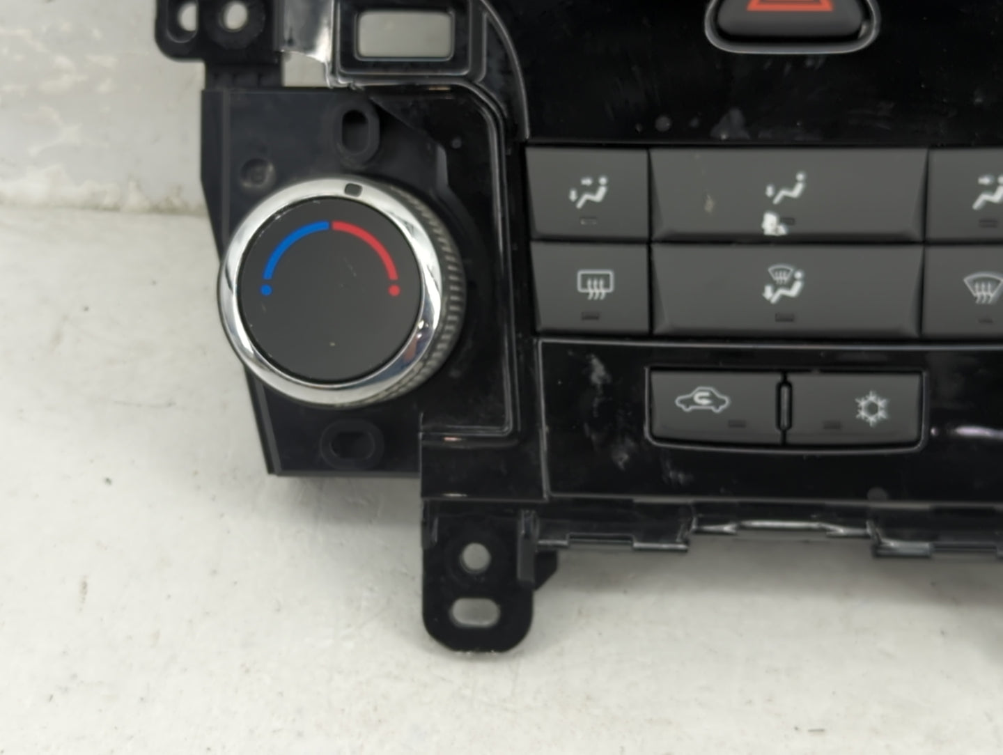 2012-2016 Chevrolet Cruze Climate Control Module Temperature AC/Heater Replacement P/N:95146207 386207A050231707 Fits OEM Us