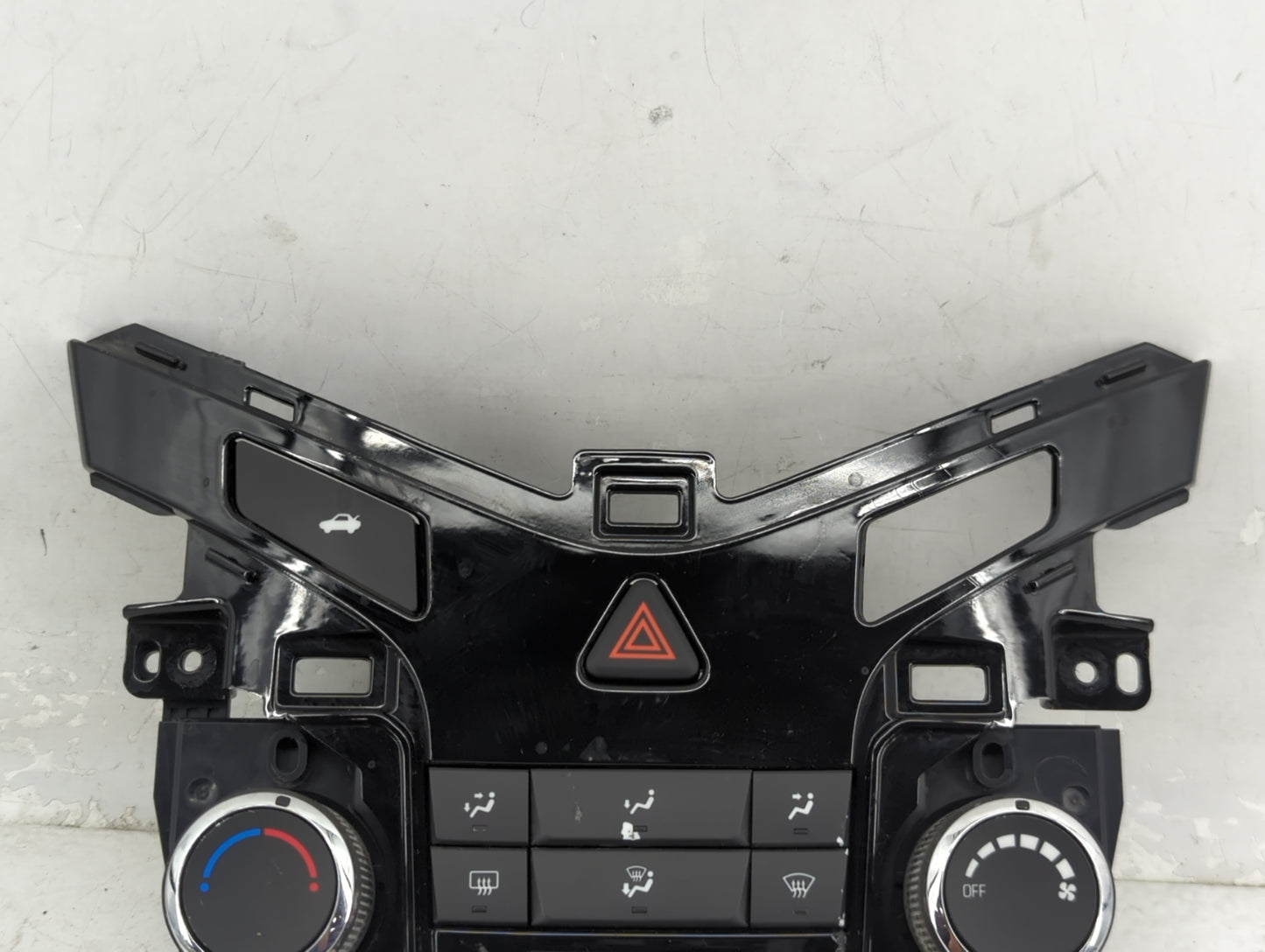 2012-2016 Chevrolet Cruze Climate Control Module Temperature AC/Heater Replacement P/N:95146207 386207A050231707 Fits OEM Us