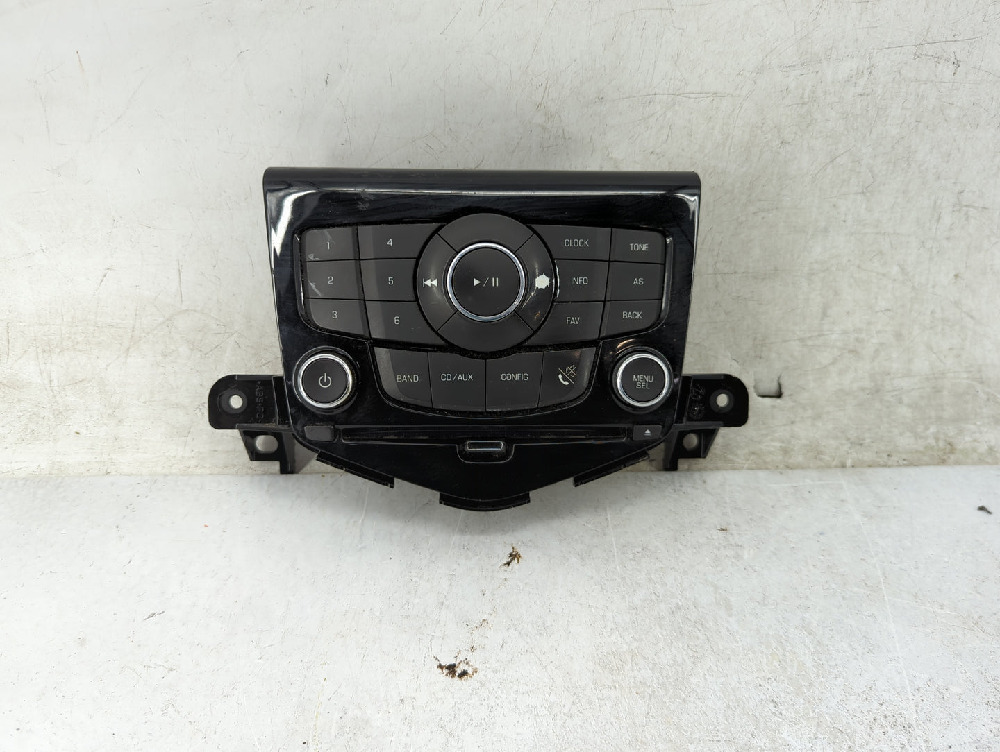 2011-2016 Chevrolet Cruze Radio Control Panel 1464432 - Oemusedautoparts1.com