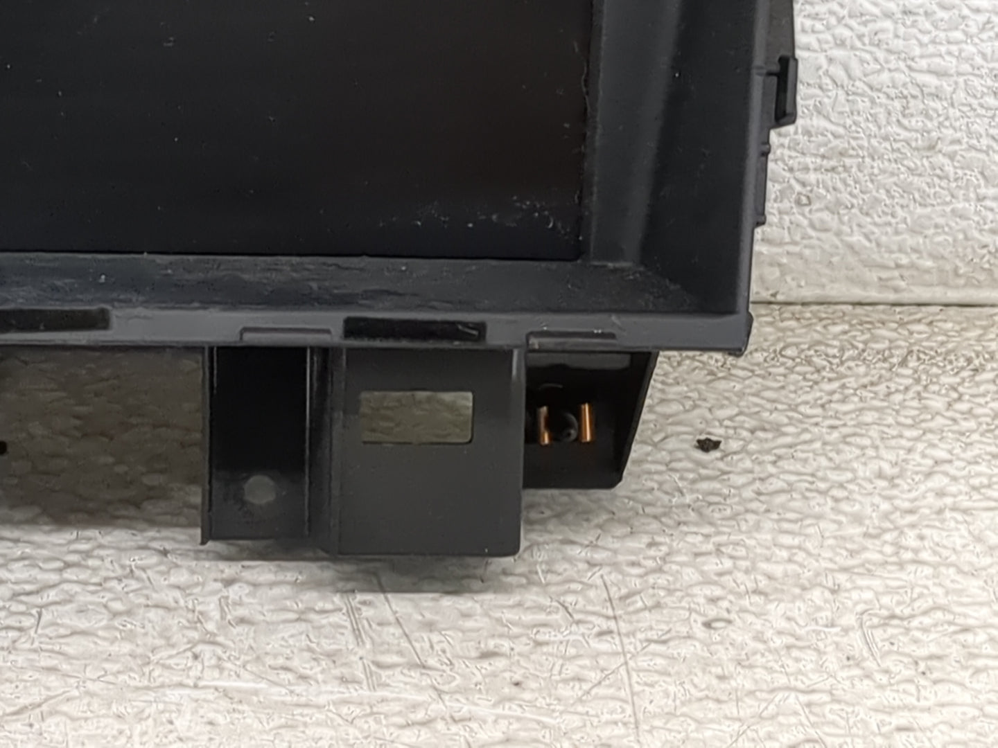 2012-2016 Chevrolet Cruze Information Display Screen 1468118 - Oemusedautoparts1.com