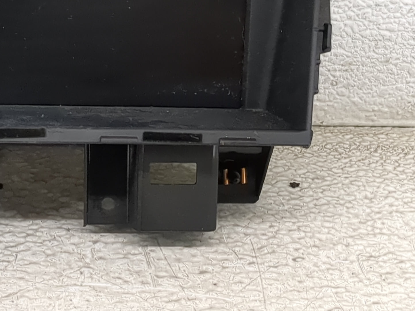 2012-2016 Chevrolet Cruze Information Display Screen 1468118 - Oemusedautoparts1.com