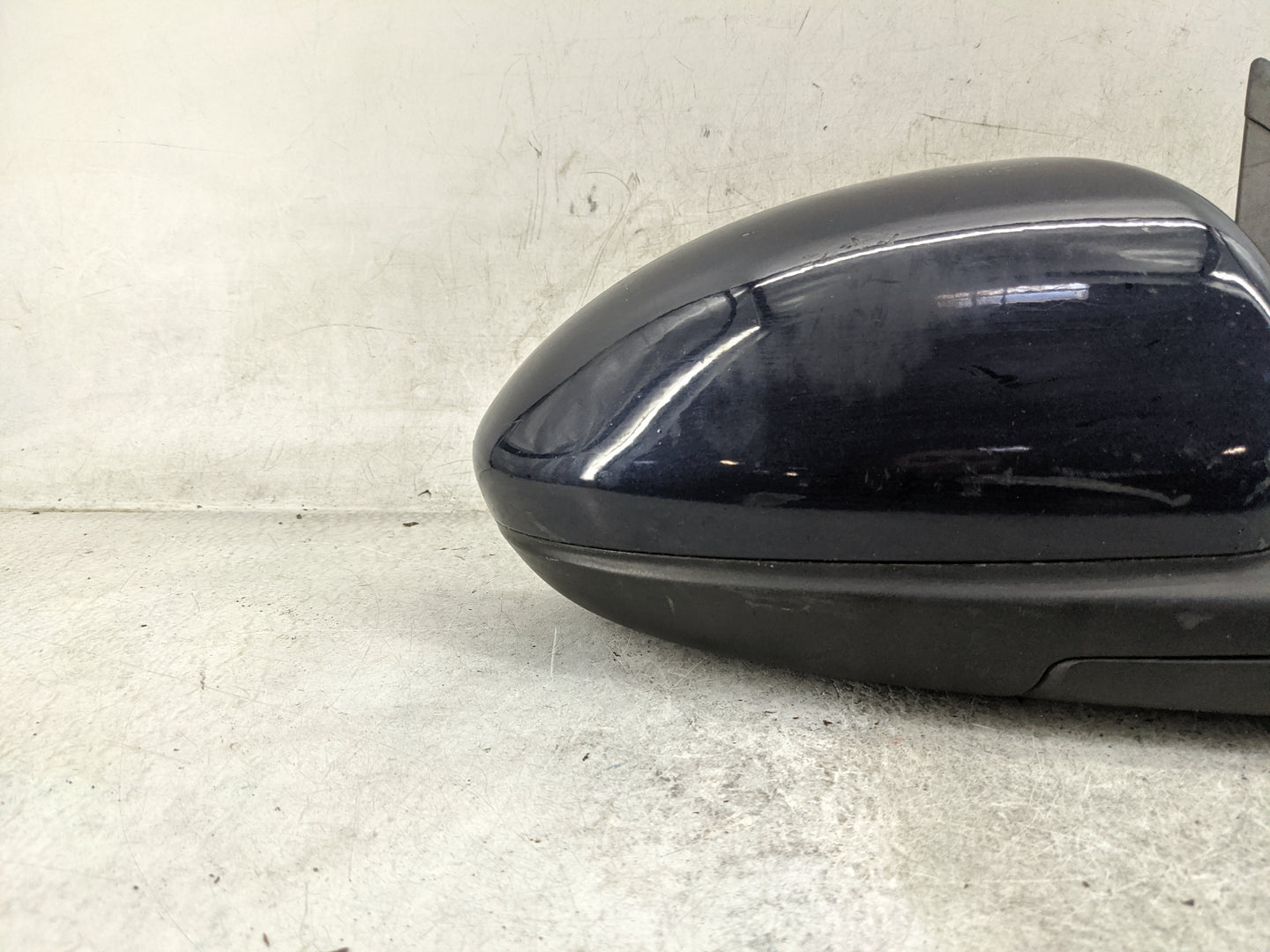 2011-2016 Chevrolet Cruze Passenger Side View Mirror - Right Door Mirror OEM Used - Oemusedautoparts1.com