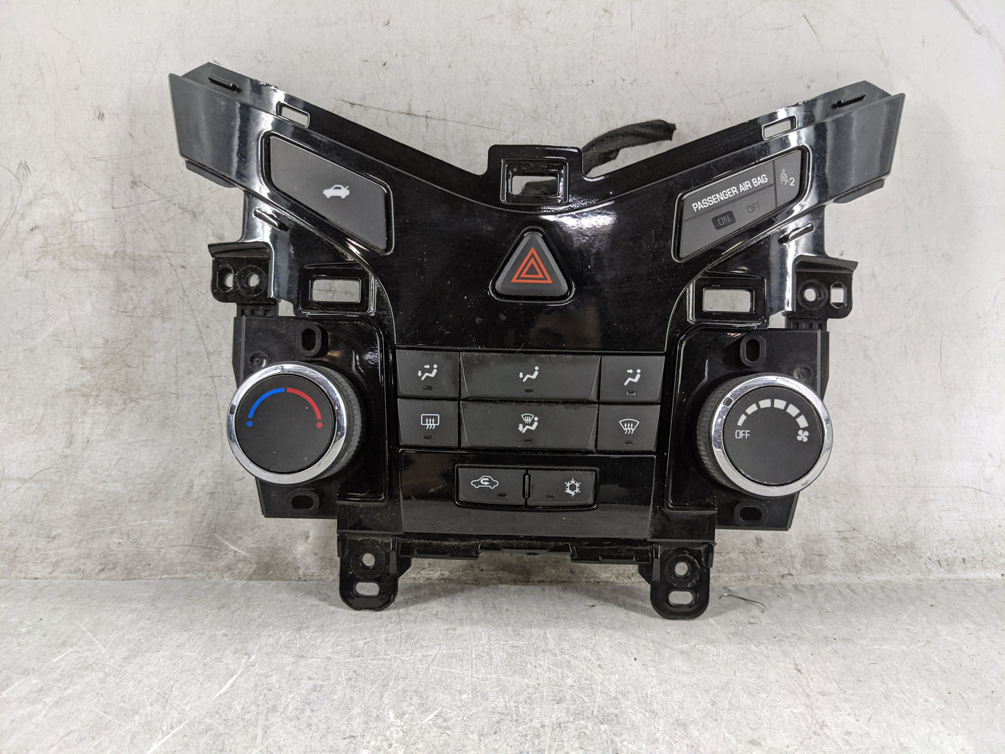 2012-2016 Chevrolet Cruze Climate Control Module Temperature AC/Heater Replacement P/N:95146207 383207A050090276 Fits OEM Us
