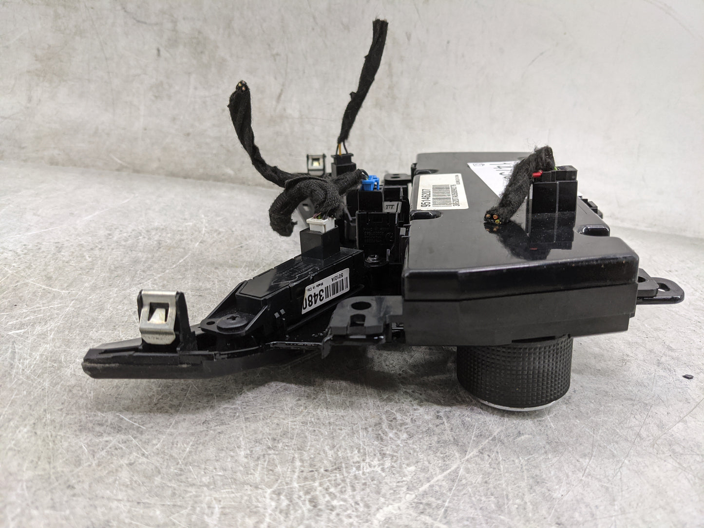 2012-2016 Chevrolet Cruze Climate Control Module Temperature AC/Heater Replacement P/N:95146207 383207A050090276 Fits OEM Us