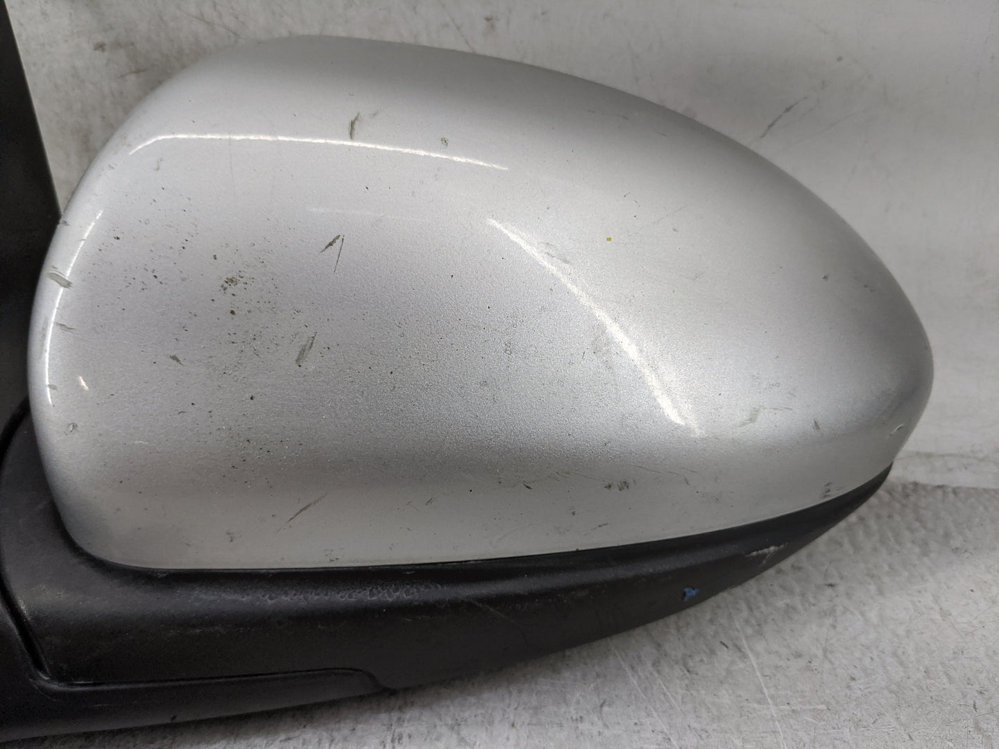 2011-2016 Chevrolet Cruze Driver Side View Mirror - Left Door Mirror OEM Used - Oemusedautoparts1.com