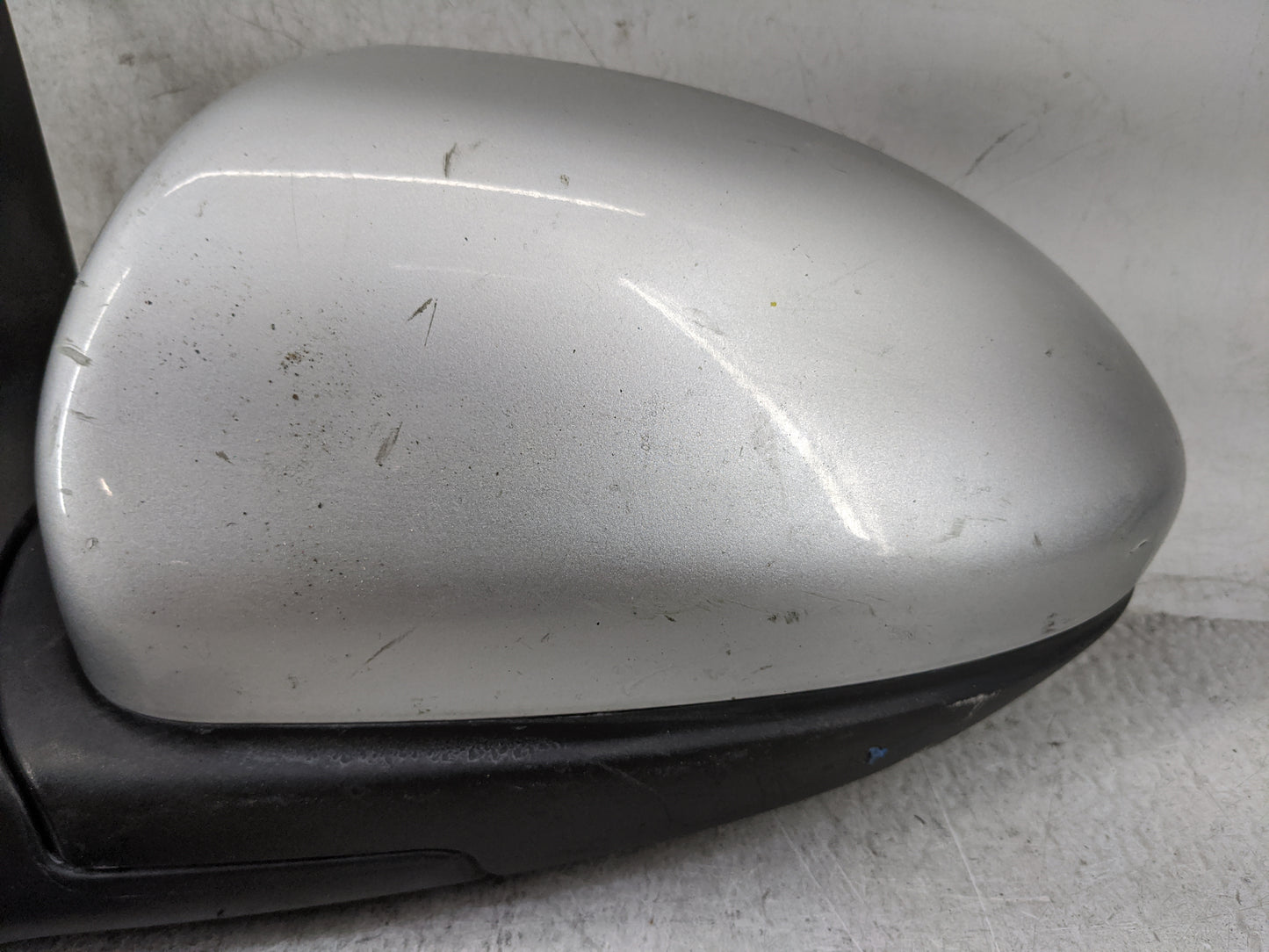 2011-2016 Chevrolet Cruze Driver Side View Mirror - Left Door Mirror OEM Used - Oemusedautoparts1.com