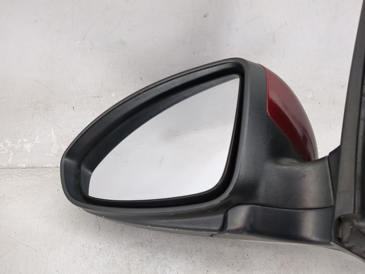 2011-2016 Chevrolet Cruze Driver Side View Mirror - Left Door Mirror OEM Used - Oemusedautoparts1.com