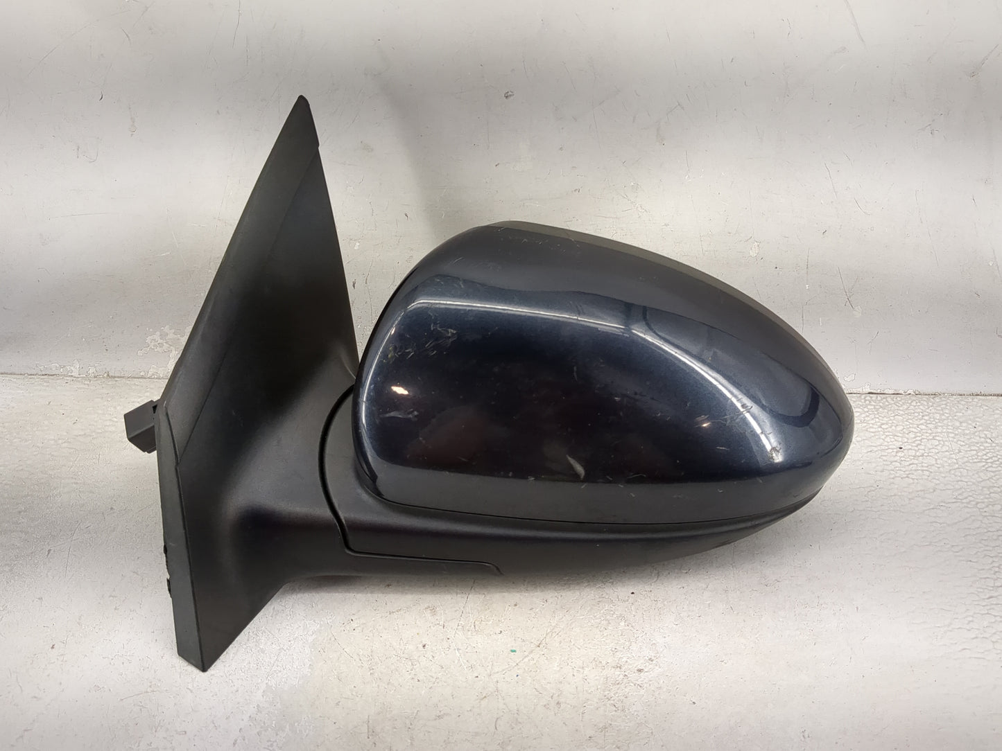 2011-2016 Chevrolet Cruze Driver Side View Mirror - Left Door Mirror OEM Used - Oemusedautoparts1.com