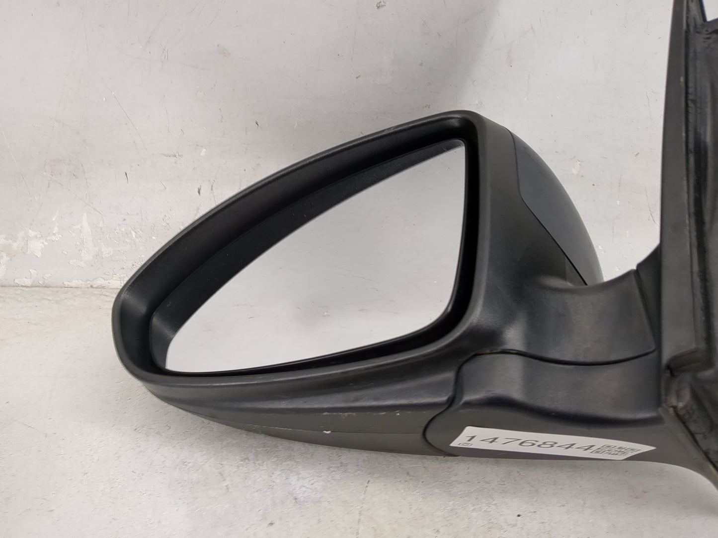 2011-2016 Chevrolet Cruze Driver Side View Mirror - Left Door Mirror OEM Used - Oemusedautoparts1.com