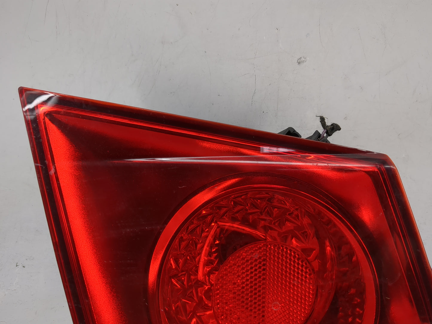2011-2016 Chevrolet Cruze Tail Light Assembly Driver Left OEM P/N:12V 3057KLCP Fits Fits 2011 2012 2013 2014 2015 2016 OEM U