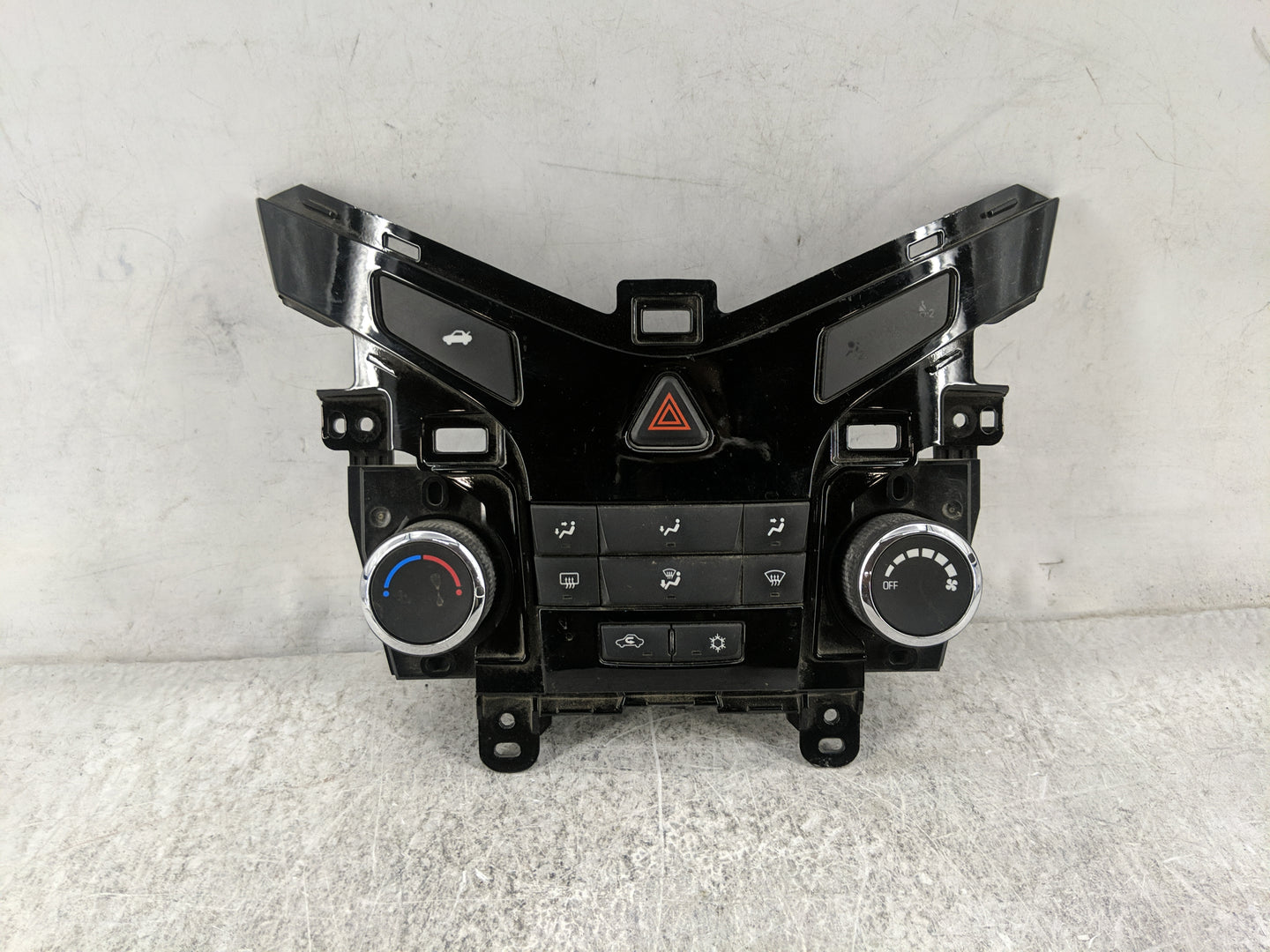 2012-2016 Chevrolet Cruze Climate Control Module Temperature AC/Heater Replacement P/N:95146207 Fits Fits 2012 2013 2014 201