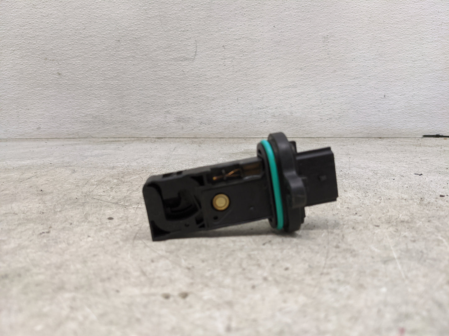 2012-2019 Chevrolet Cruze Mass Air Flow Meter Maf 1489652 - Oemusedautoparts1.com
