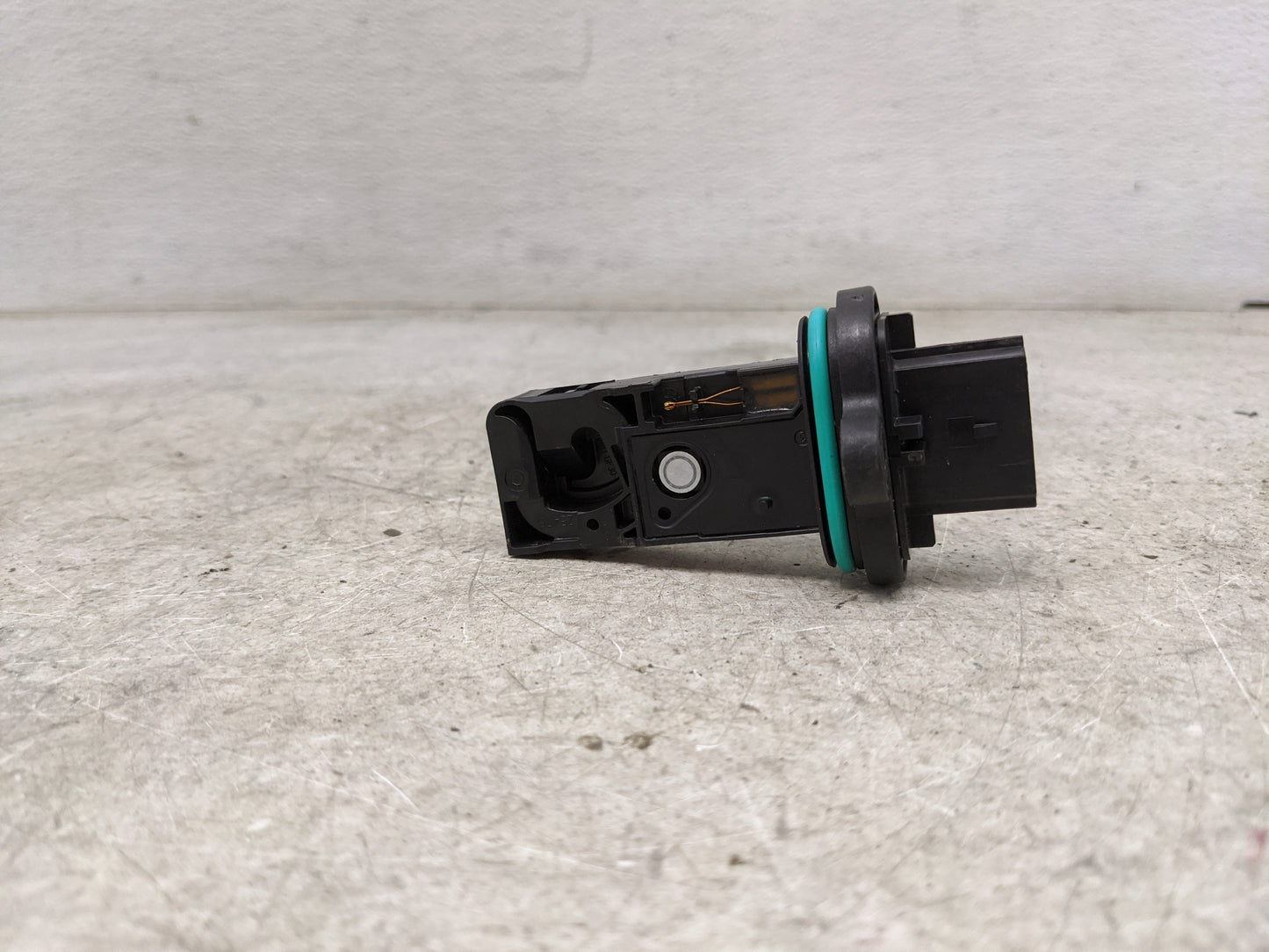 2012-2019 Chevrolet Cruze Mass Air Flow Meter Maf 1489784 - Oemusedautoparts1.com