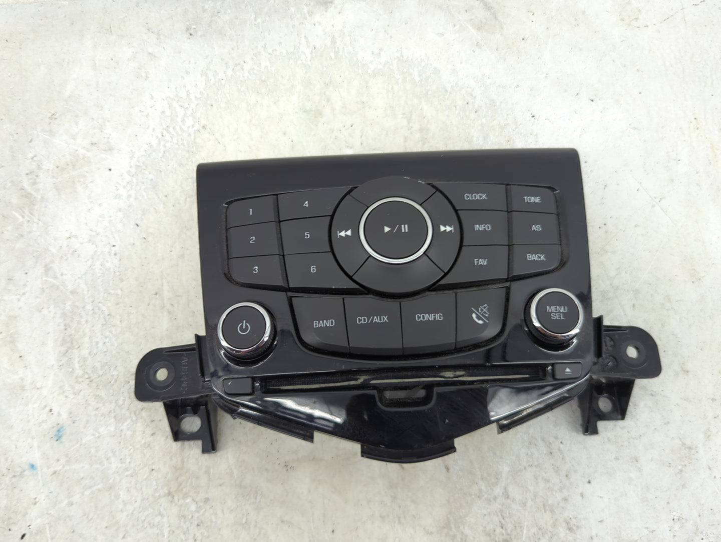 2011-2016 Chevrolet Cruze Radio Control Panel 1491613 - Oemusedautoparts1.com