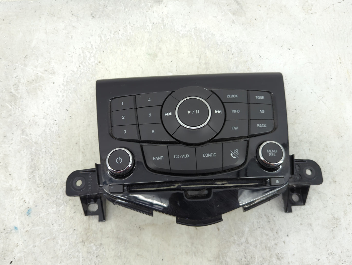 2011-2016 Chevrolet Cruze Radio Control Panel 1491613 - Oemusedautoparts1.com