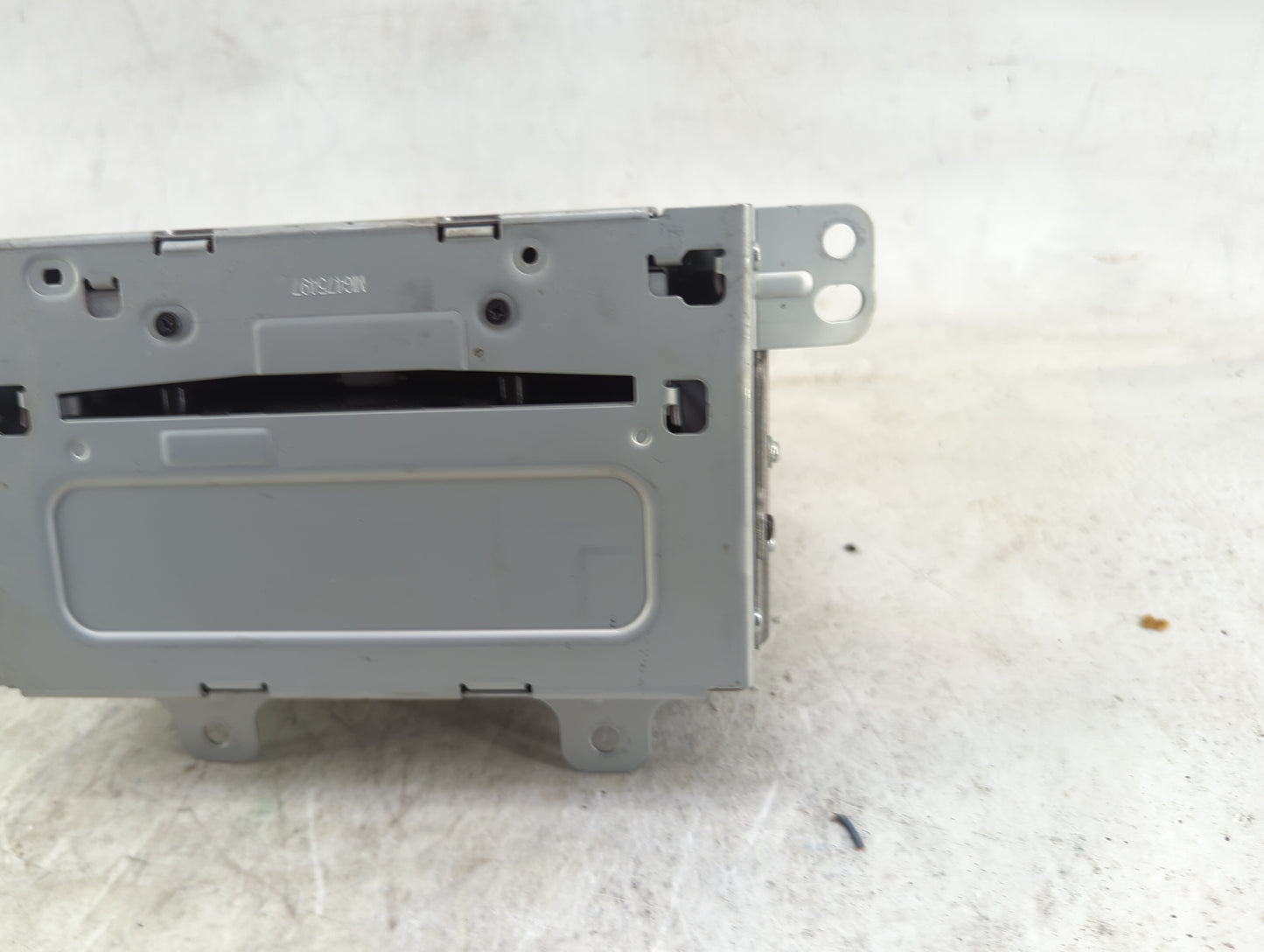 2013-2016 Chevrolet Cruze Radio AM FM Cd Player Receiver Replacement P/N:22976137 CQ-F043E0GD Fits Fits 2013 2014 2015 2016 