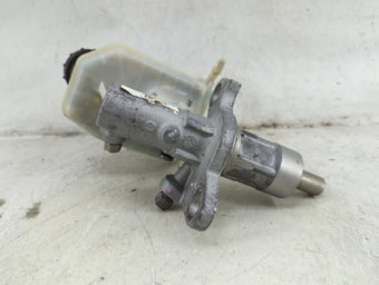 compare product 2011-2016 Chevrolet Cruze Brake Master Cylinder 1492228