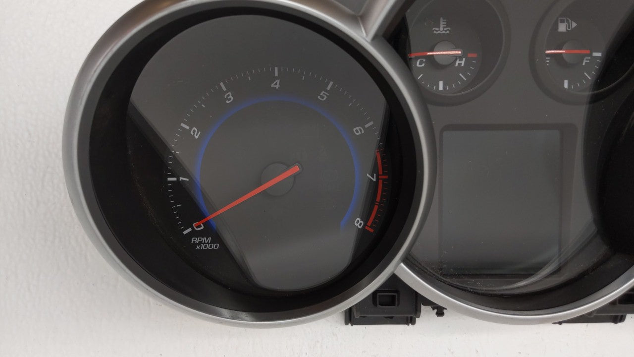 2015-2016 Chevrolet Cruze Instrument Cluster Speedometer Gauges P/N:811511914 94560794, 42362675, 42362673 Fits Fits 2015 20
