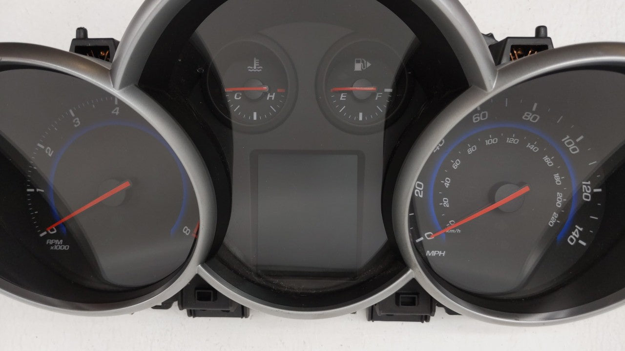 2015-2016 Chevrolet Cruze Instrument Cluster Speedometer Gauges P/N:811511914 94560794, 42362675, 42362673 Fits Fits 2015 20