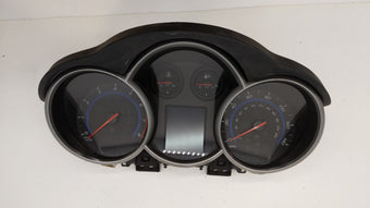 compare product 2015-2016 Chevrolet Cruze Instrument Cluster Speedometer Gauges P/N:811511914 94560794, 42362675, 42362673 Fits Fits 2015 2016 OEM Used Auto Parts