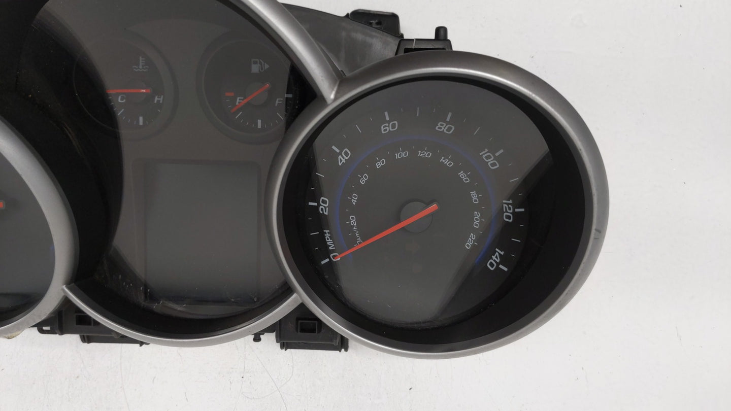 2015 Chevrolet Cruze Instrument Cluster Speedometer Gauges P/N:94560794 Fits OEM Used Auto Parts - Oemusedautoparts1.com