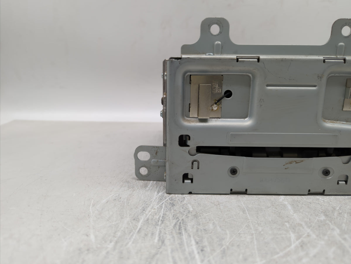2015-2016 Chevrolet Cruze Am Fm Cd Player Radio Receiver 348228 - Oemusedautoparts1.com