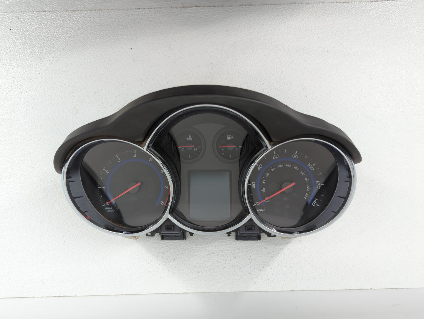 2015-2016 Chevrolet Cruze Instrument Cluster Speedometer Gauges P/N:42362673 Fits Fits 2015 2016 OEM Used Auto Parts - Oemus