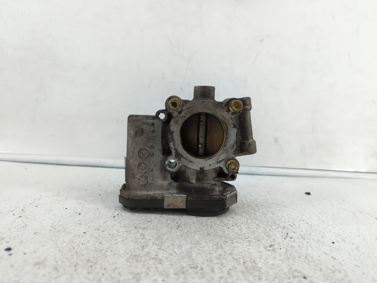 2011-2016 Chevrolet Cruze Throttle Body P/N:55581662 12644239AA, 55565489 Fits Fits 2011 2012 2013 2014 2015 2016 2017 2018 