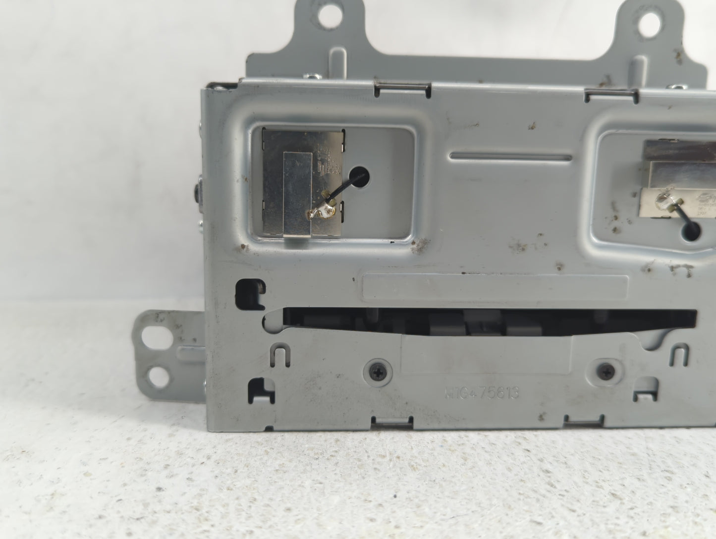 2015-2016 Chevrolet Cruze Am Fm Cd Player Radio Receiver - Oemusedautoparts1.com