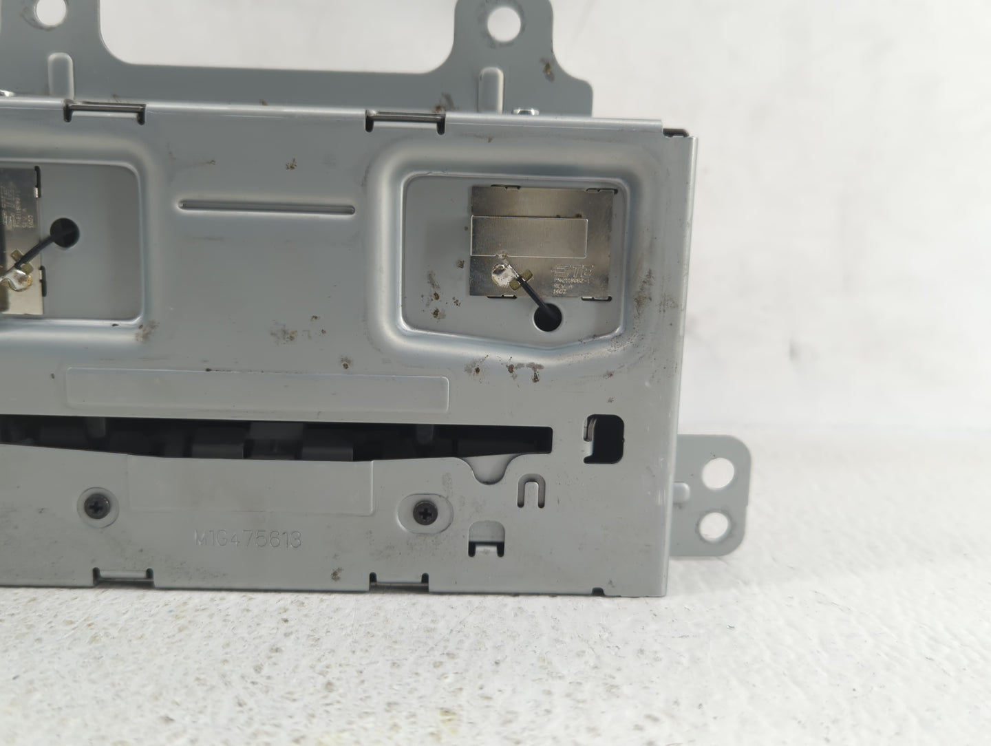 2015-2016 Chevrolet Cruze Am Fm Cd Player Radio Receiver - Oemusedautoparts1.com