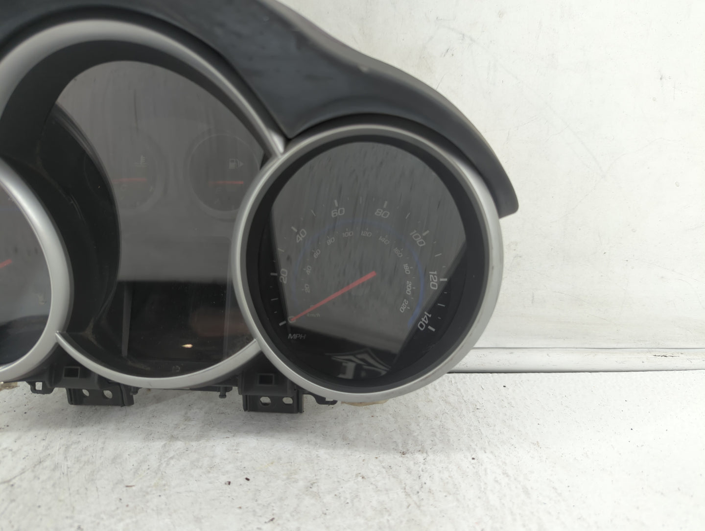2015-2016 Chevrolet Cruze Instrument Cluster Speedometer Gauges P/N:42362675 811511914, 94560794, 42362673 Fits Fits 2015 20