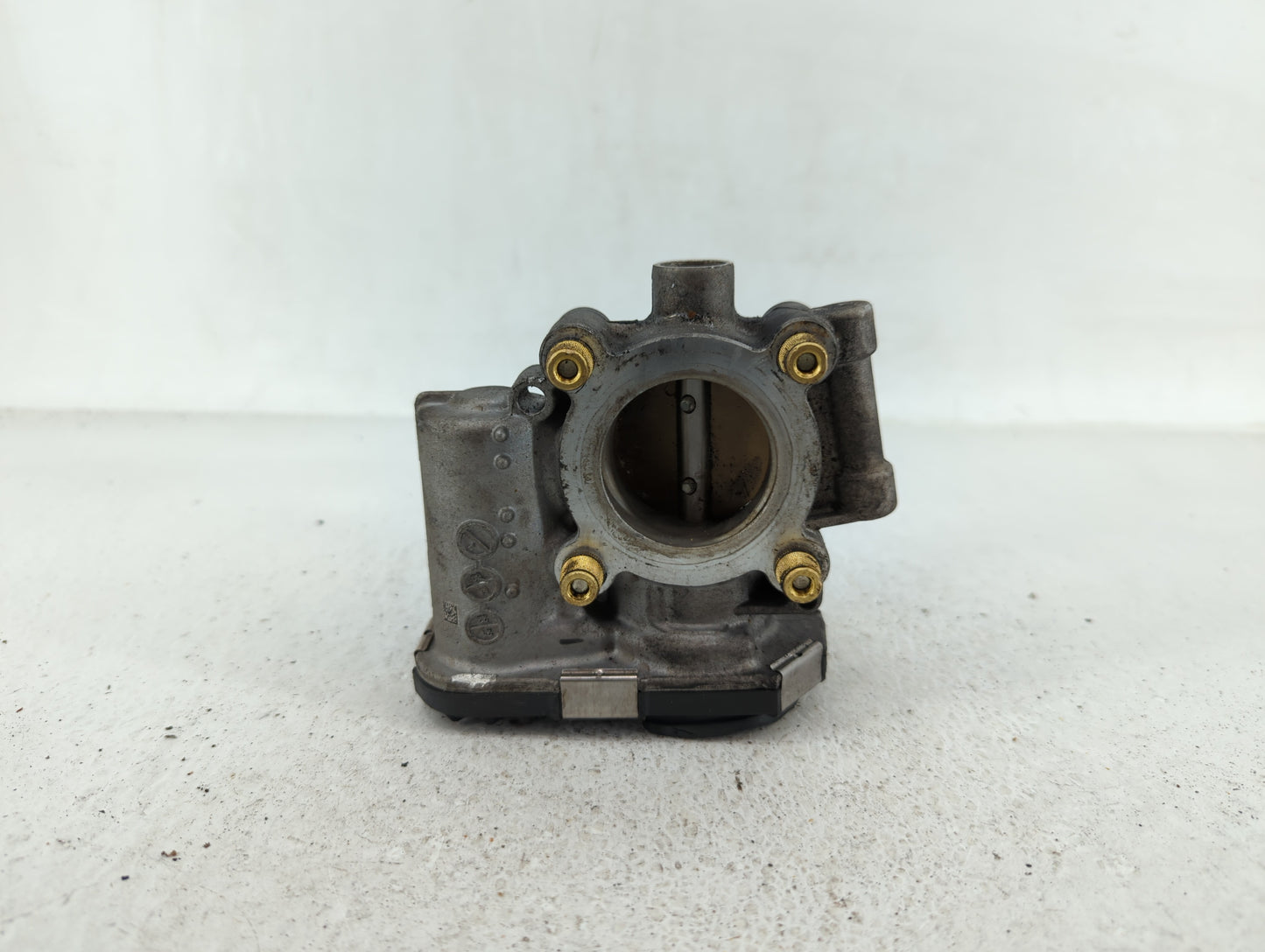 2011-2016 Chevrolet Cruze Throttle Body P/N:55581662 55565489 Fits Fits 2011 2012 2013 2014 2015 2016 2017 2018 2019 2020 20