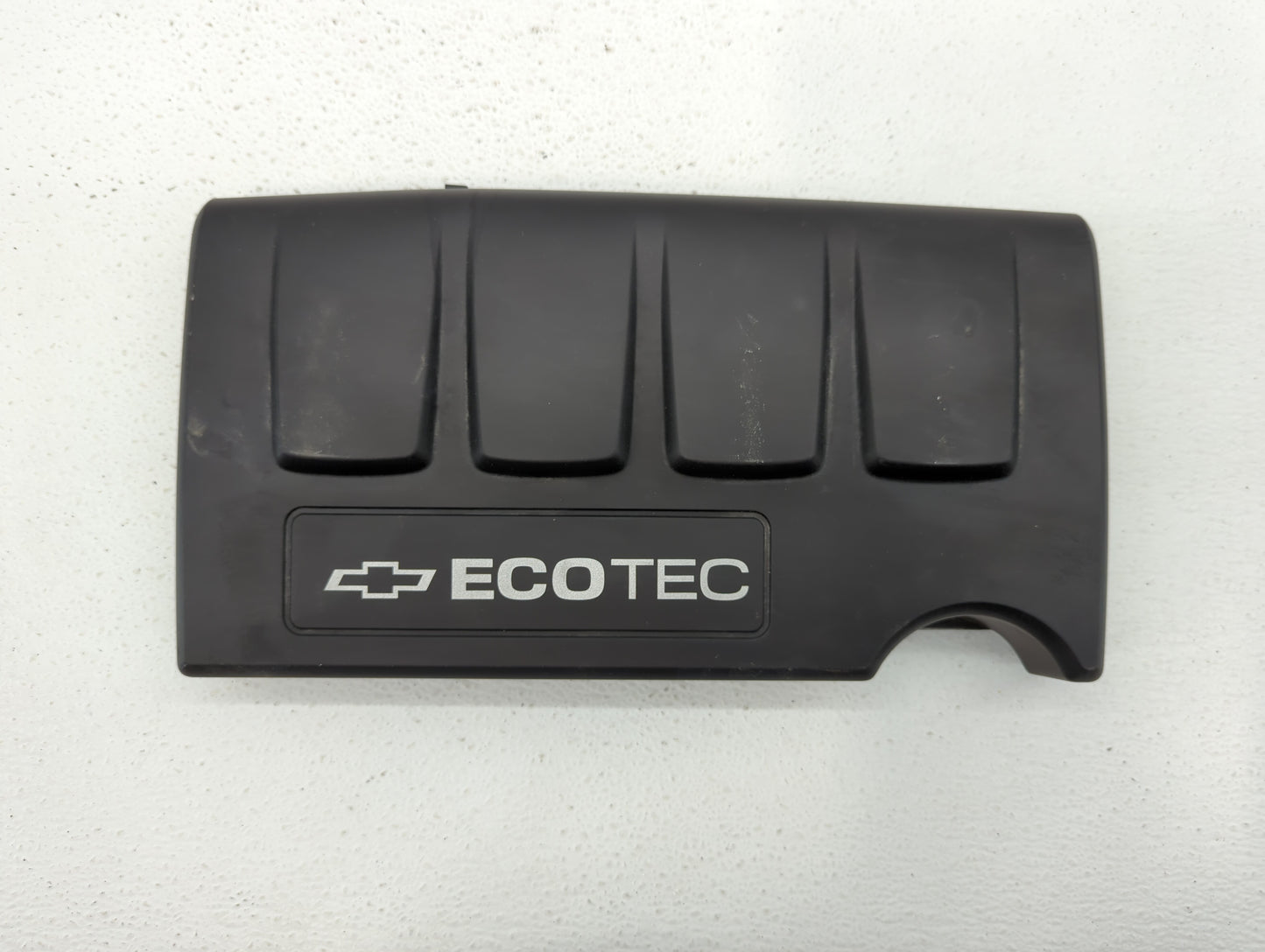 2015 Chevrolet Cruze Engine Cover - Oemusedautoparts1.com