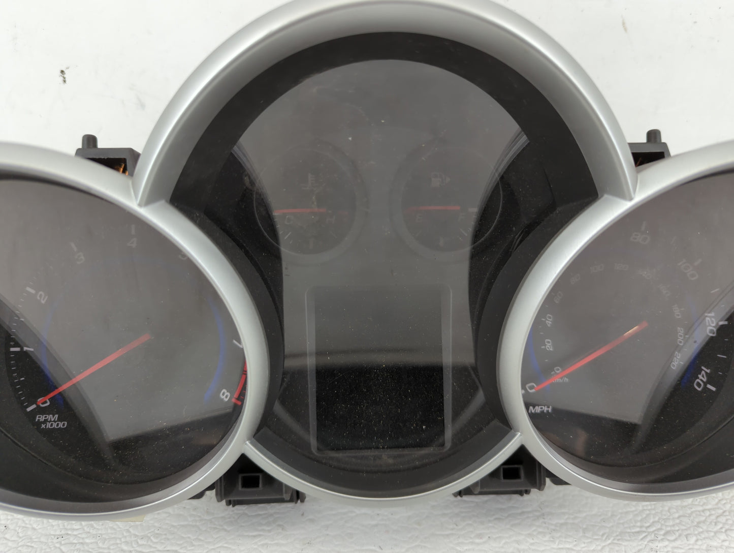 2015-2016 Chevrolet Cruze Instrument Cluster Speedometer Gauges P/N:42362675 94560794, 42362673 Fits Fits 2015 2016 OEM Used