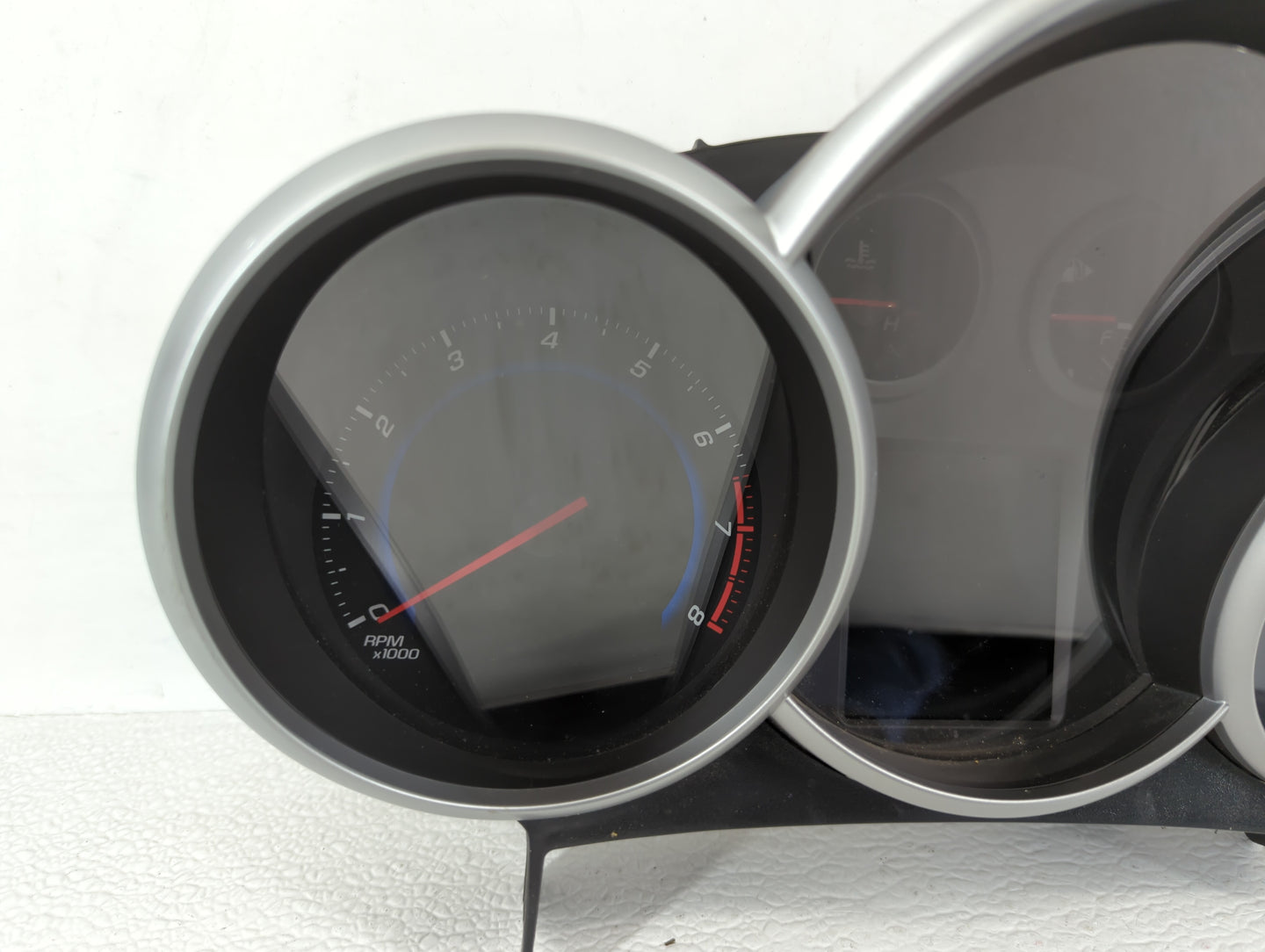 2015-2016 Chevrolet Cruze Instrument Cluster Speedometer Gauges P/N:42362675 94560794, 42362673 Fits Fits 2015 2016 OEM Used