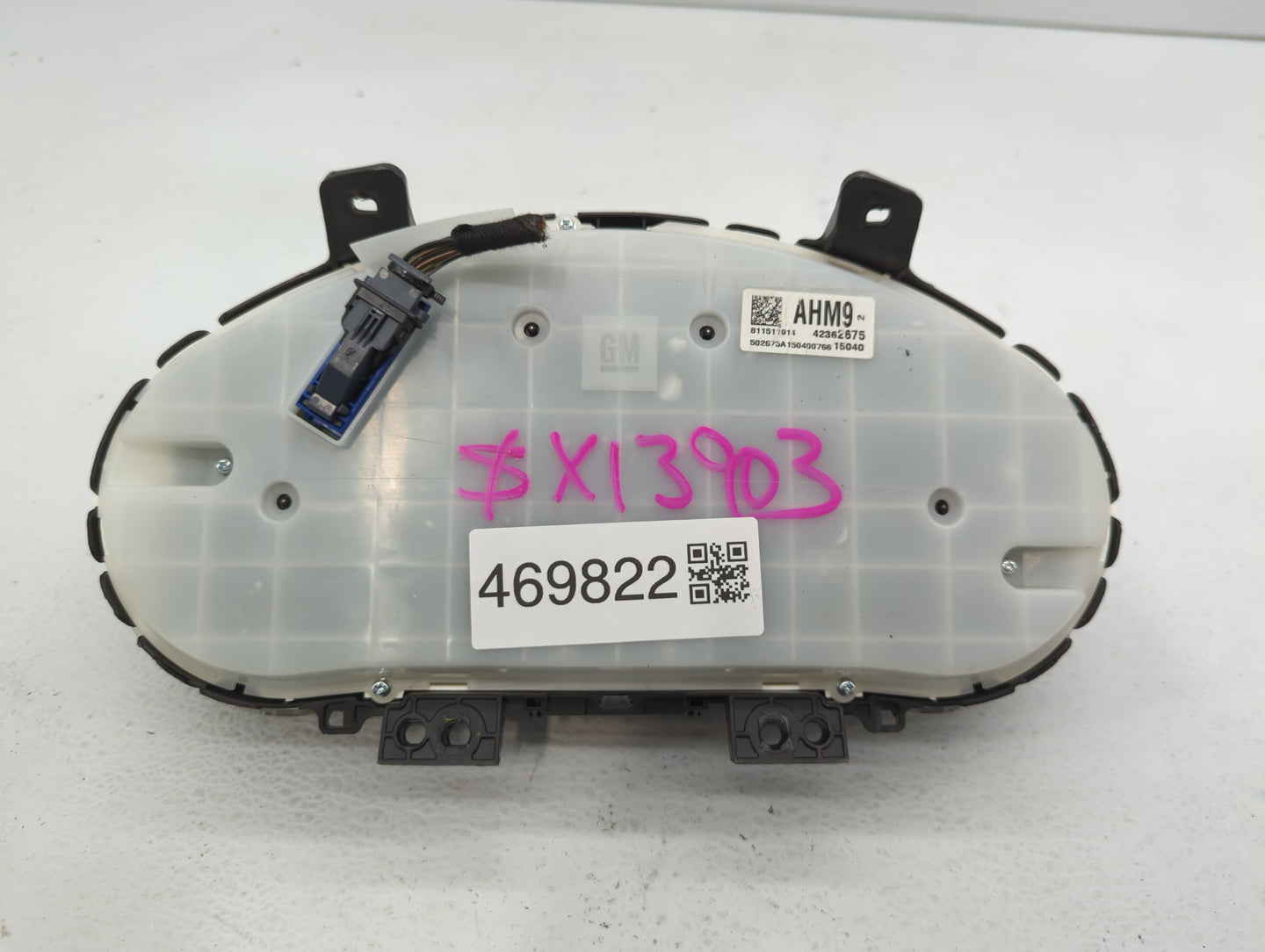 2015-2016 Chevrolet Cruze Instrument Cluster Speedometer Gauges P/N:42362675 94560794, 42362673 Fits Fits 2015 2016 OEM Used